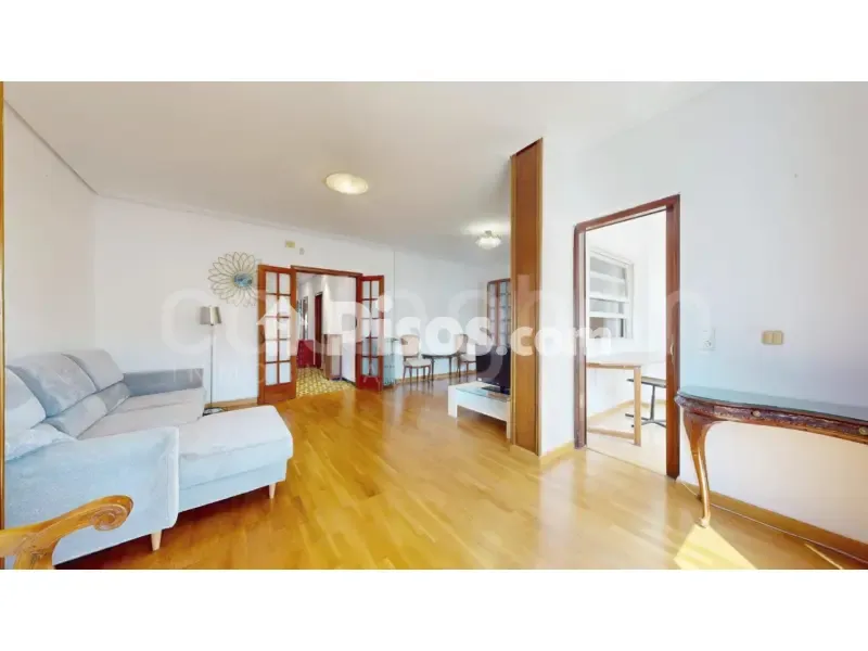Soggiorno - Ample Apartment with Terrace in Carrer de Císcar