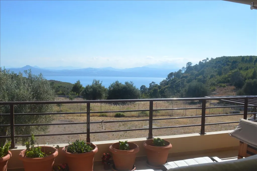 7-toaline maja asukohas Loutraki