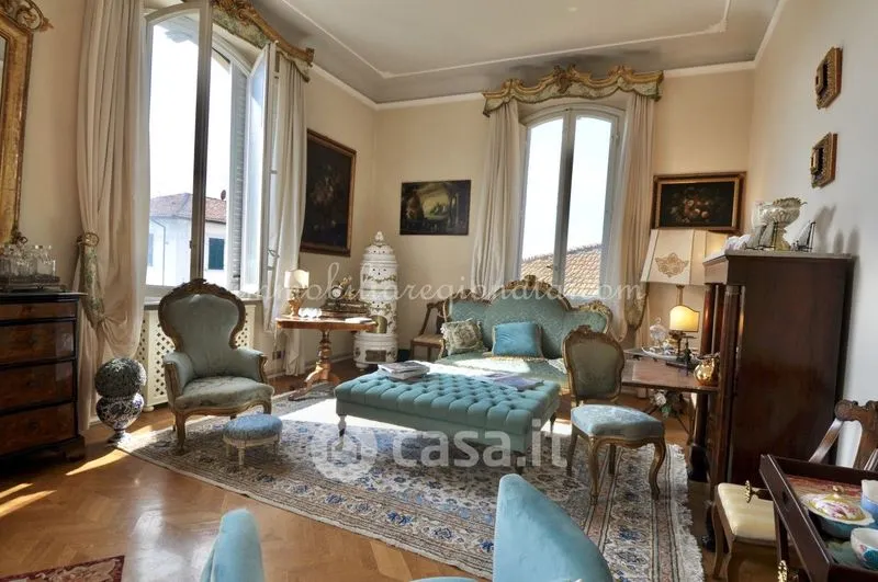 Elutuba - Elegant Apartment with Terrace in Lucca