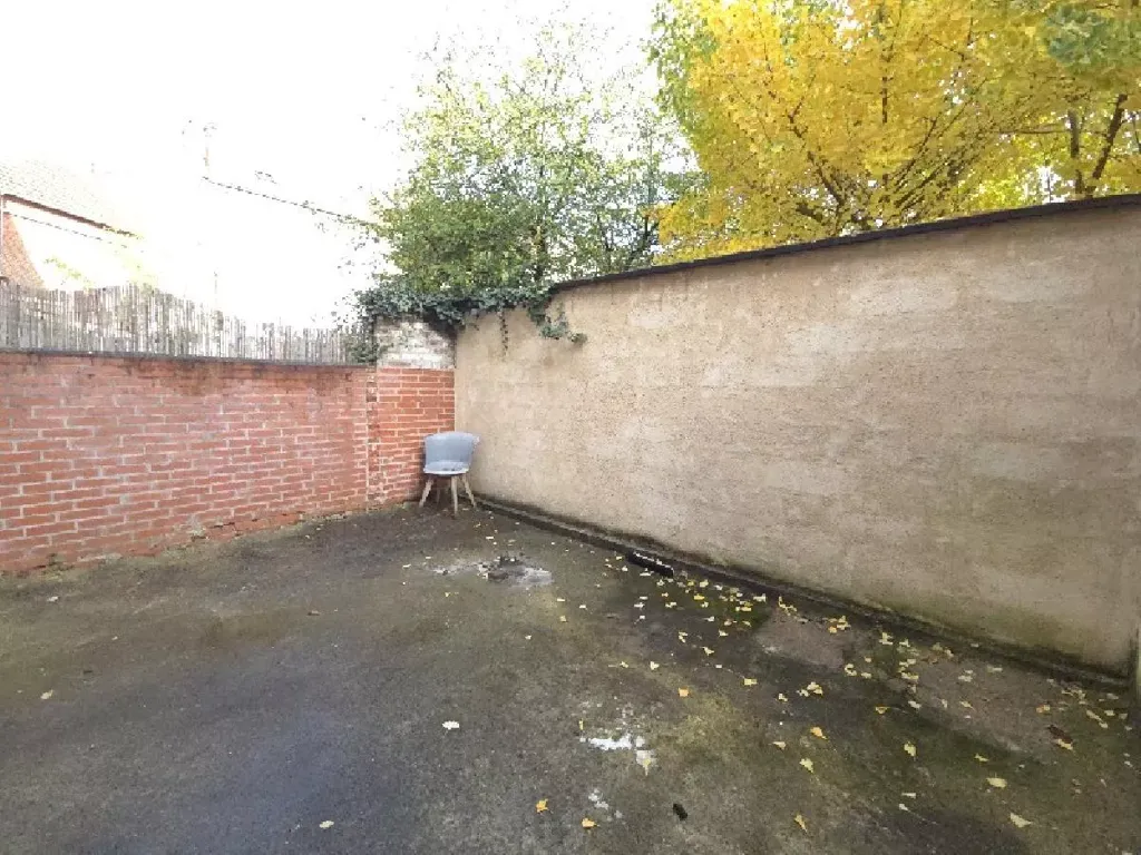 Aed - Duplex Townhouse in Creil Centre
