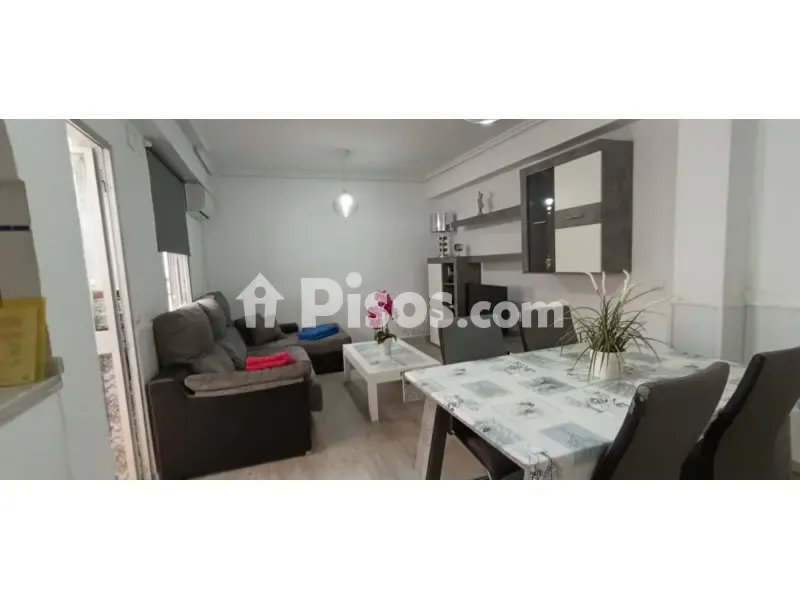 Séjour - Ground Floor Flat with Patio in San Basilio
