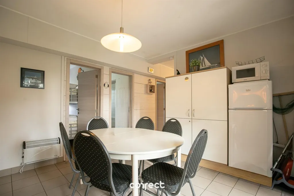 Söögituba - Apartment with Garden View in De Haan