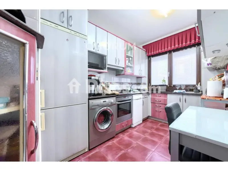 Köök - Apartment with Balcony in Basauri Centre