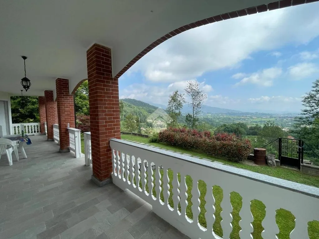 Terrasse - Villa with Panoramic View in Bibiana