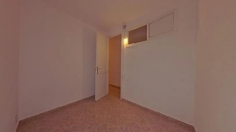 Esik - Apartment with Balcony in El Poble-sec, Barcelona