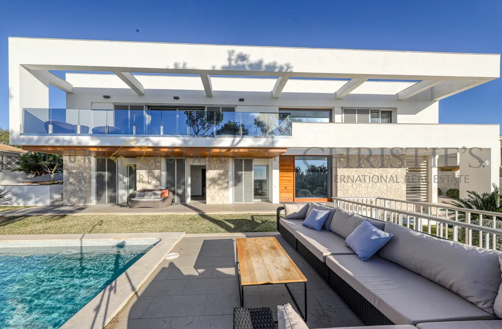 Piscine - Modern Villa with Sea Views in Cala Vinyas