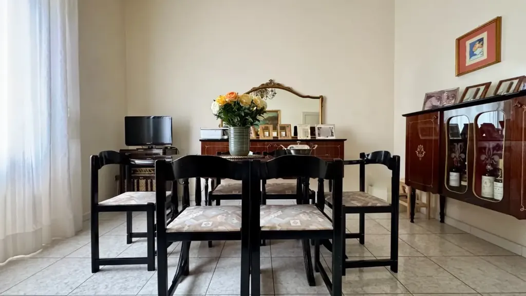 Salle à manger - Spacious Apartment with Private Garden in Empoli