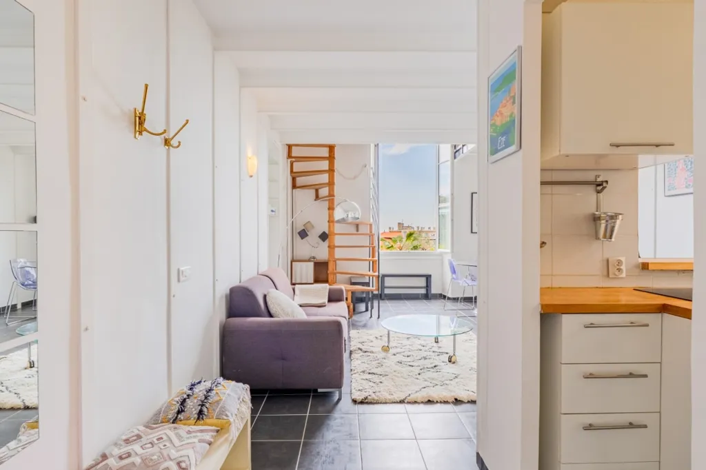 Cuisine - Appartement Duplex avec Vue Mer à Nice