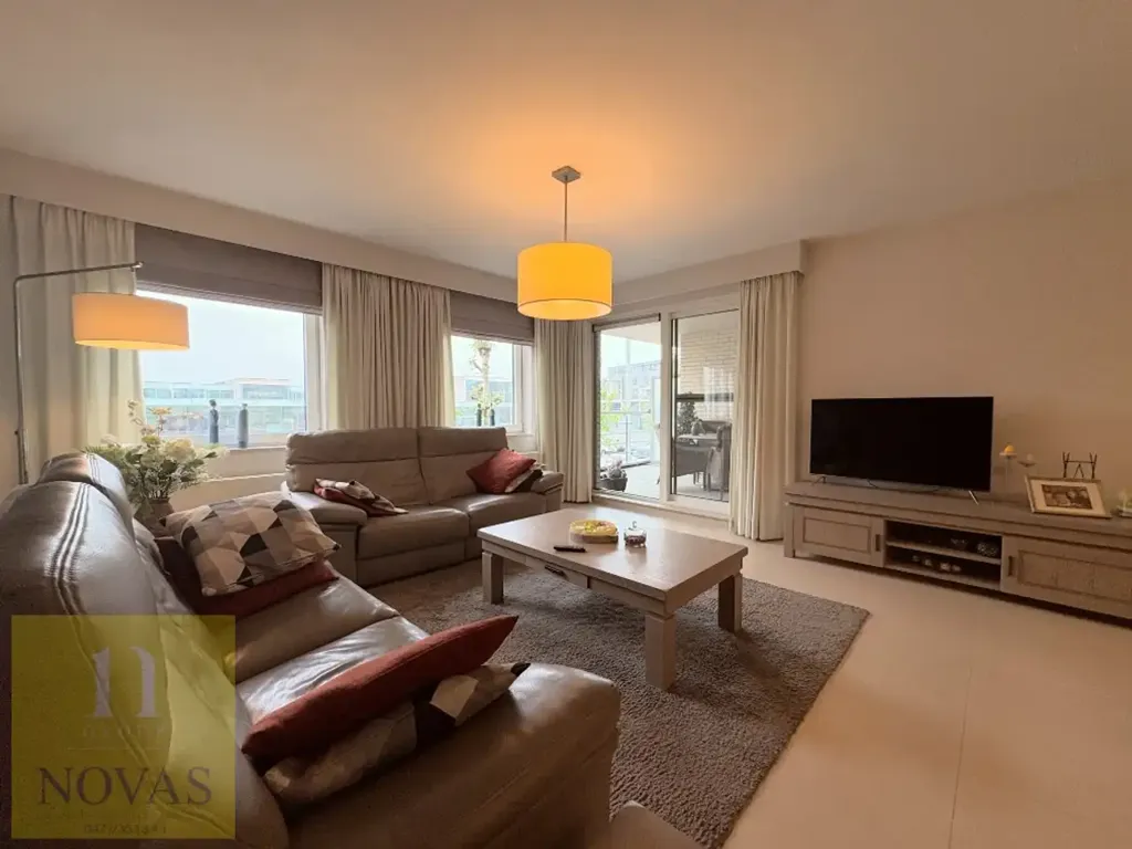 Séjour - Appartement avec 2 Terrasses en Centre-ville de Lommel