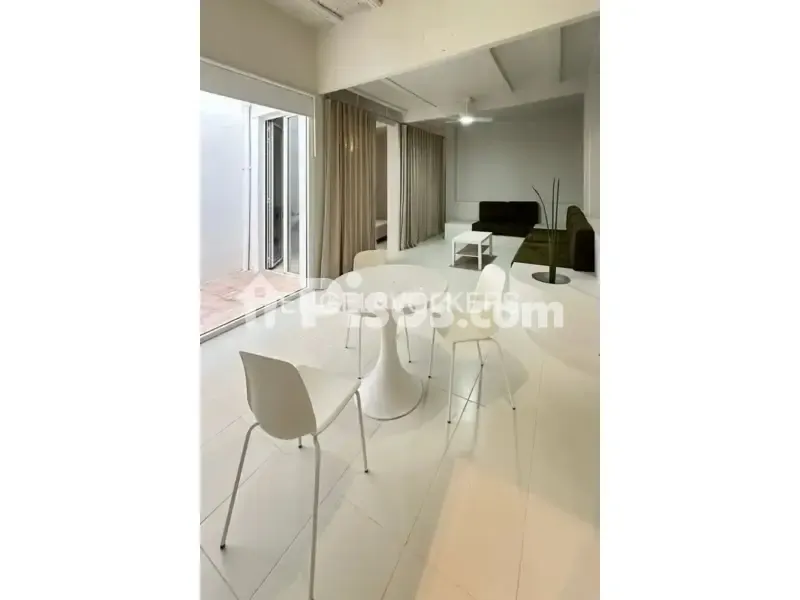 Salle à manger - Modern Flat with Terrace in Morvedre, Valencia