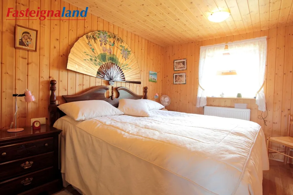 Magamistoad - Summerhouse with Pool in Selfoss