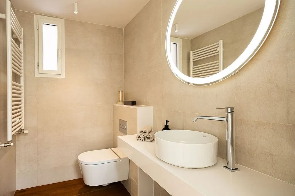 Bagni - Furnished Apartment with Terrace in La Dreta de l'Eixample