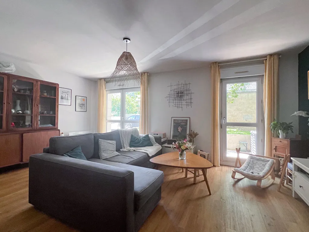 Elutuba - Apartment with Terrace in Angers La Madeleine