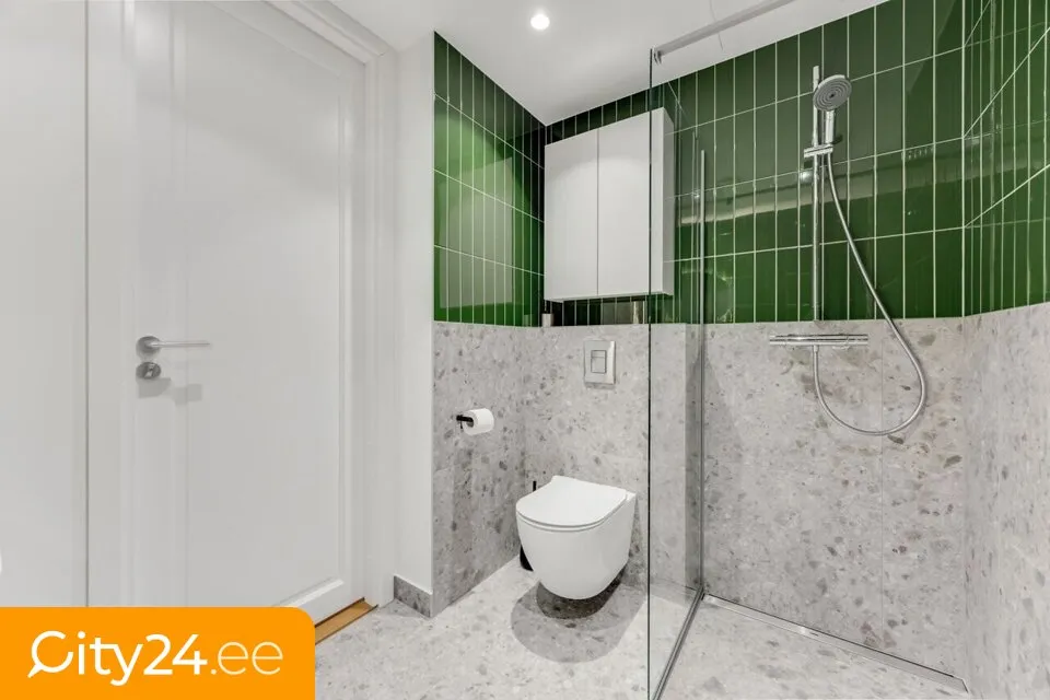 Salles de bain - Corner Apartment with Terrace in Marati Quarter