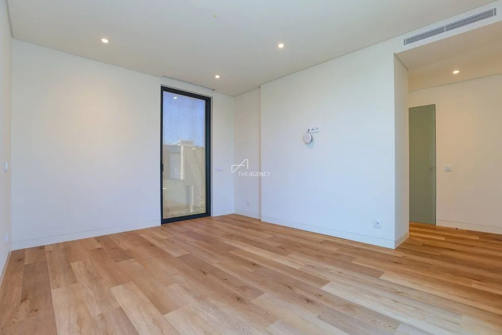 Pièces - Contemporary Villa with Private Pool in Vilamoura