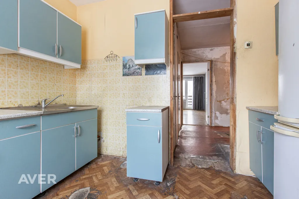 Cucina - Spacious 4-Bedroom Flat with Terrace in Rembate
