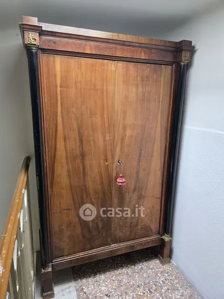 Esik - Rented Studio with Parking in Bologna
