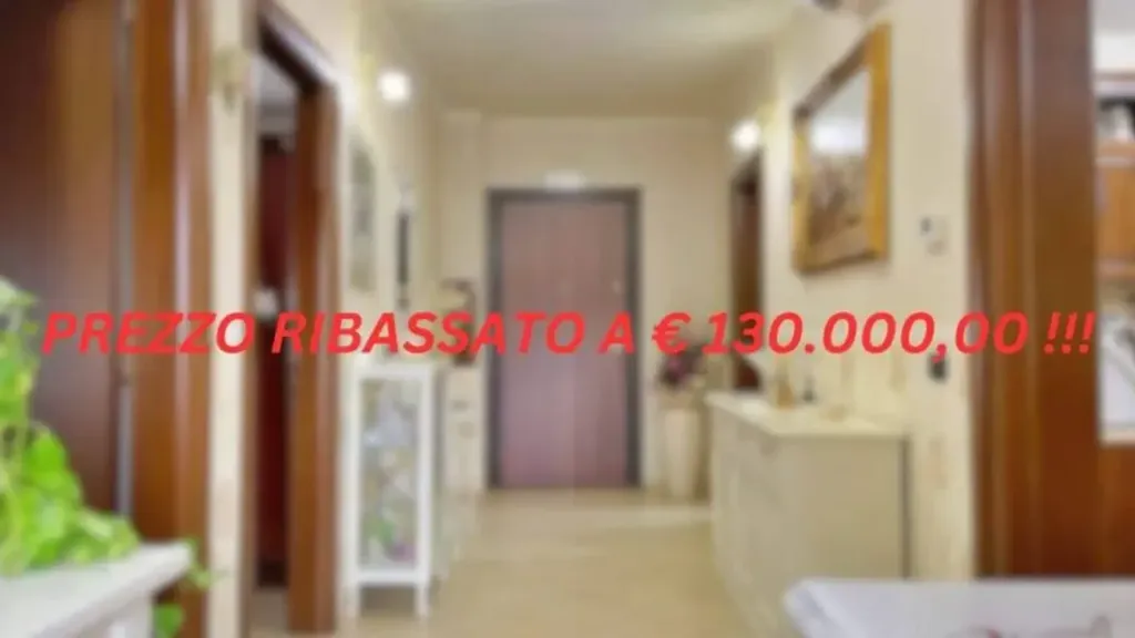 Entrée - Rustic Villa with Terraces in Finale Emilia