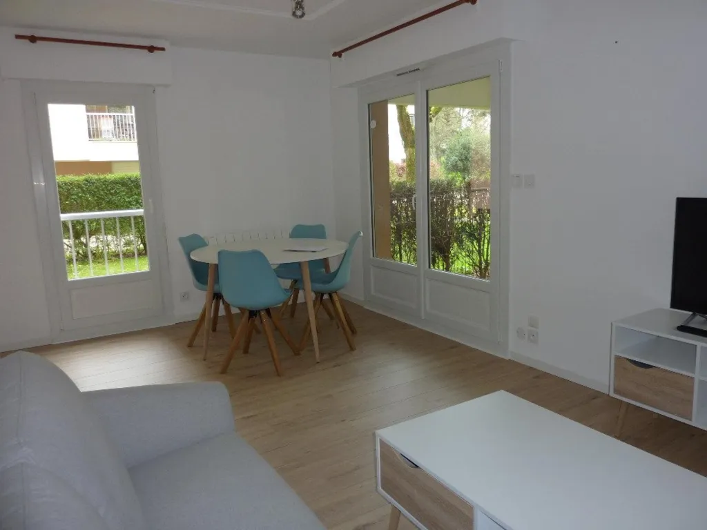 Elutuba - T3 Apartment with Terraces in Rennes