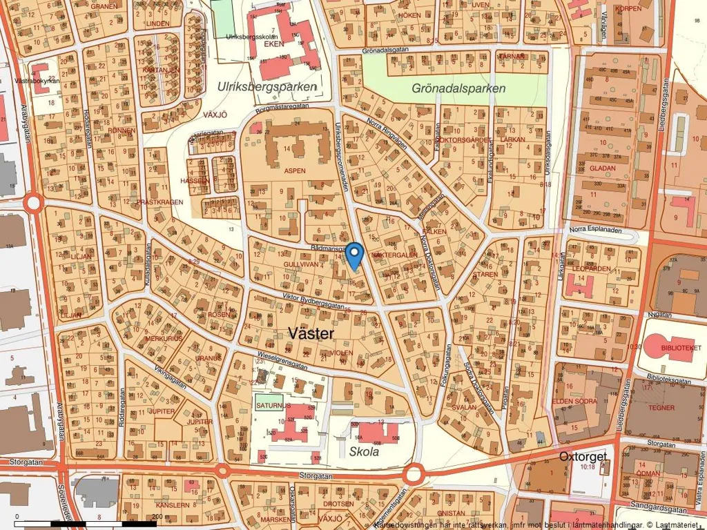 10-toaline maja asukohas Växjö kommun