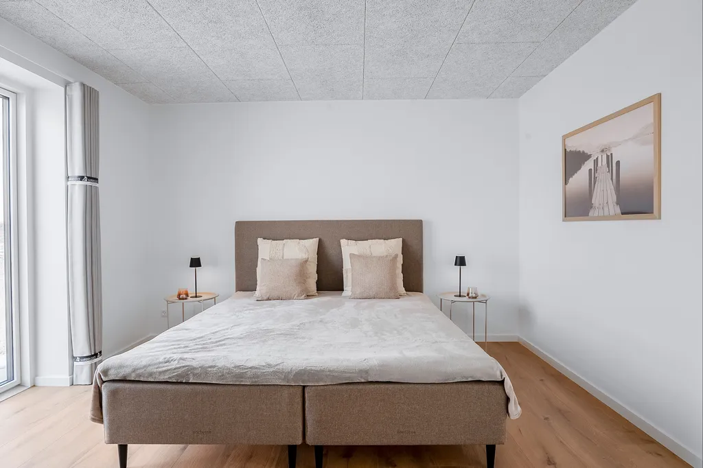 Magamistoad - Contemporary Row House with Garden in Juelsminde