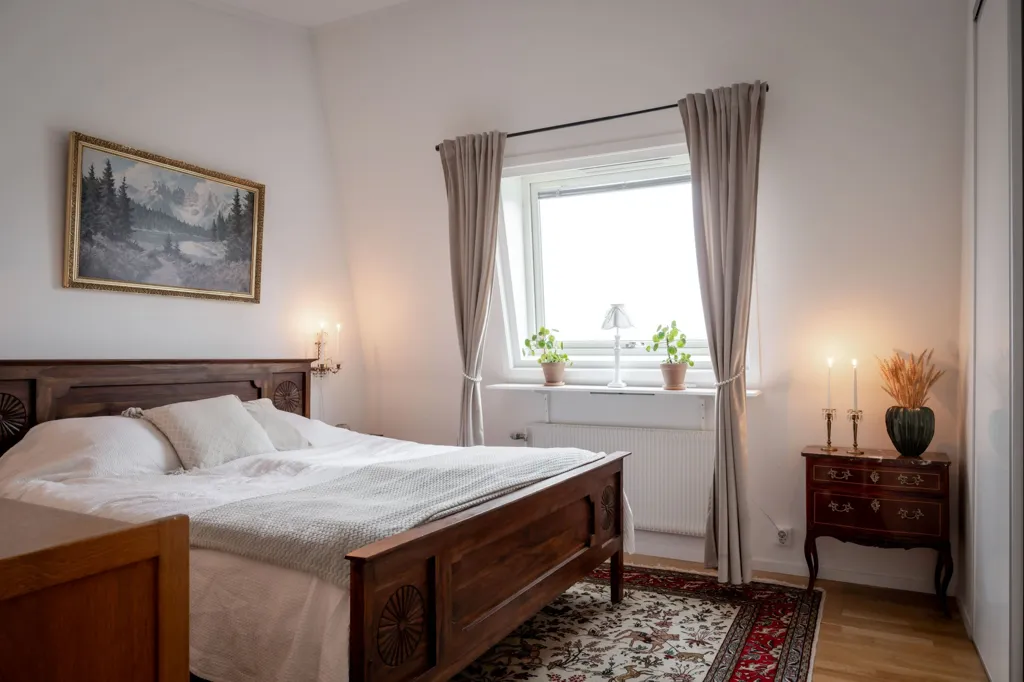 Chambres - Renovated Penthouse with Balcony in Norrmalm