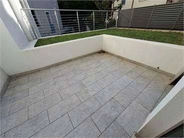 Terrasse - Triplex with Garden and Terrace in Trieste