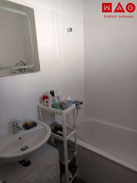 Bagni - 3-Room Apartment with Open Kitchen in Garsten
