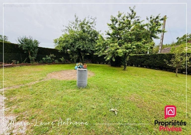 Jardin - Maison de Plain-Pied au Calme à Pierre-de-Bresse