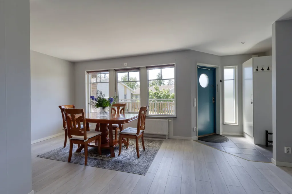Sala da pranzo - Modern Apartment with Garden View in Göteborg