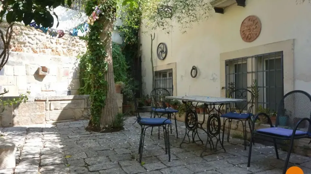Jardin - Baroque-Style House with Garden in Noto