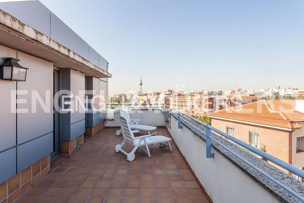 Terrazza - Penthouse with Pool in Guindalera, Madrid