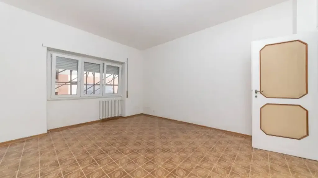 Pièces - Spacious Apartment with Balcony in Ciampino