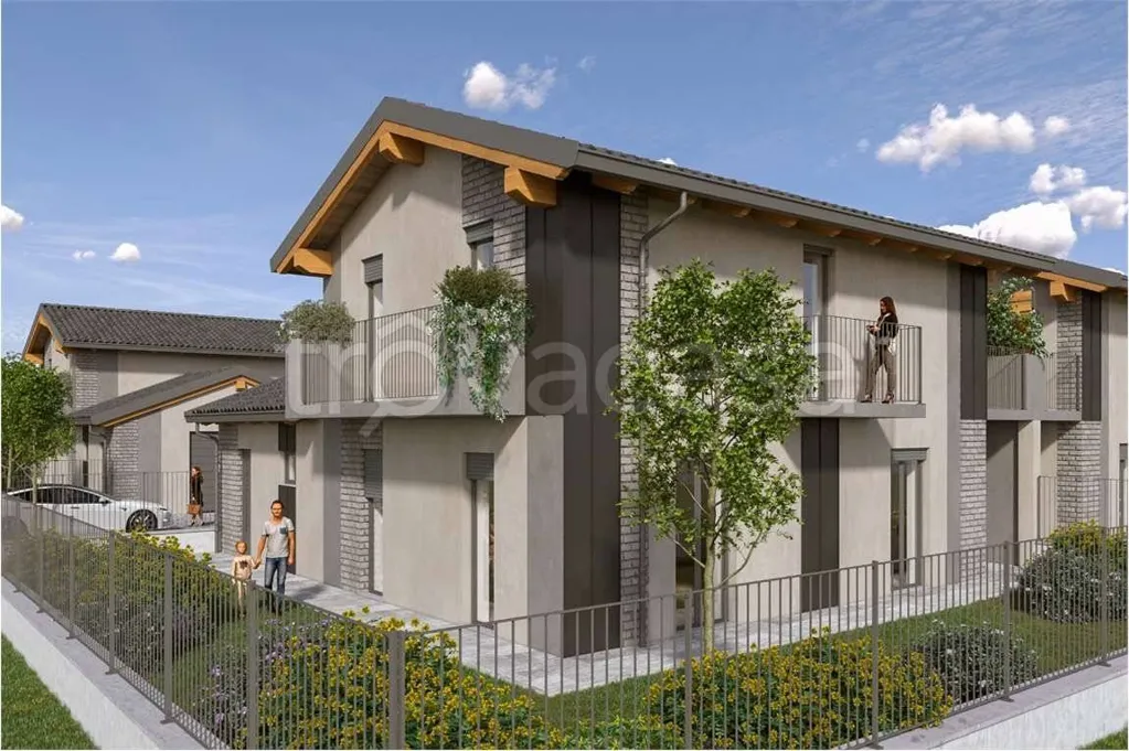 Villa with Private Garden in Fossano