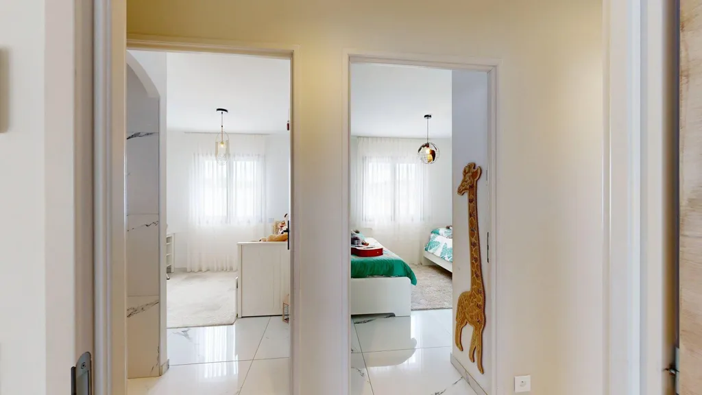Ingresso - Contemporary House with Pool in Malemort-du-Comtat