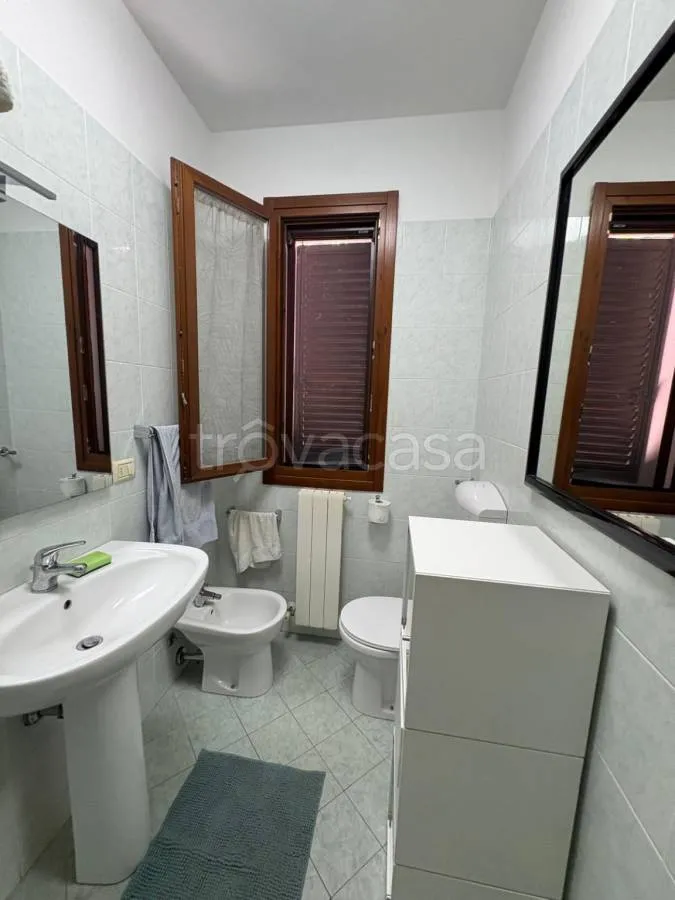 Salles de bain - Apartment with Private Garden in Pinarella