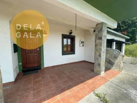 Terrass - Chalet with Extensive Land in Getxo