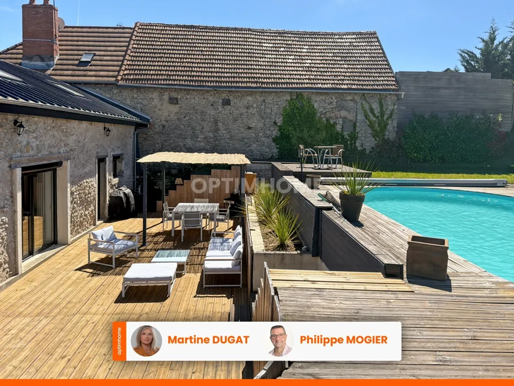 Piscine - Maison en Pierre Rénovée avec Piscine à 10 min de Vichy