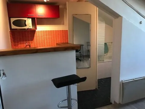 Cuisine - Studio Meublé à Fontenay-sous-Bois