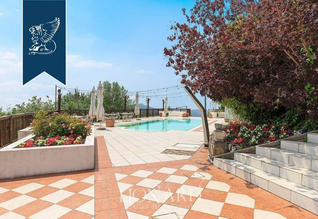 Bassein - Converted Monastery Villa near Lake Iseo