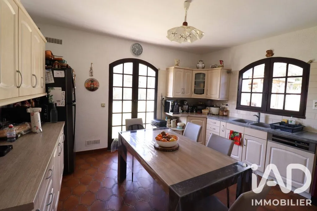Köök - Luxury Villa with Pool in Pompignac