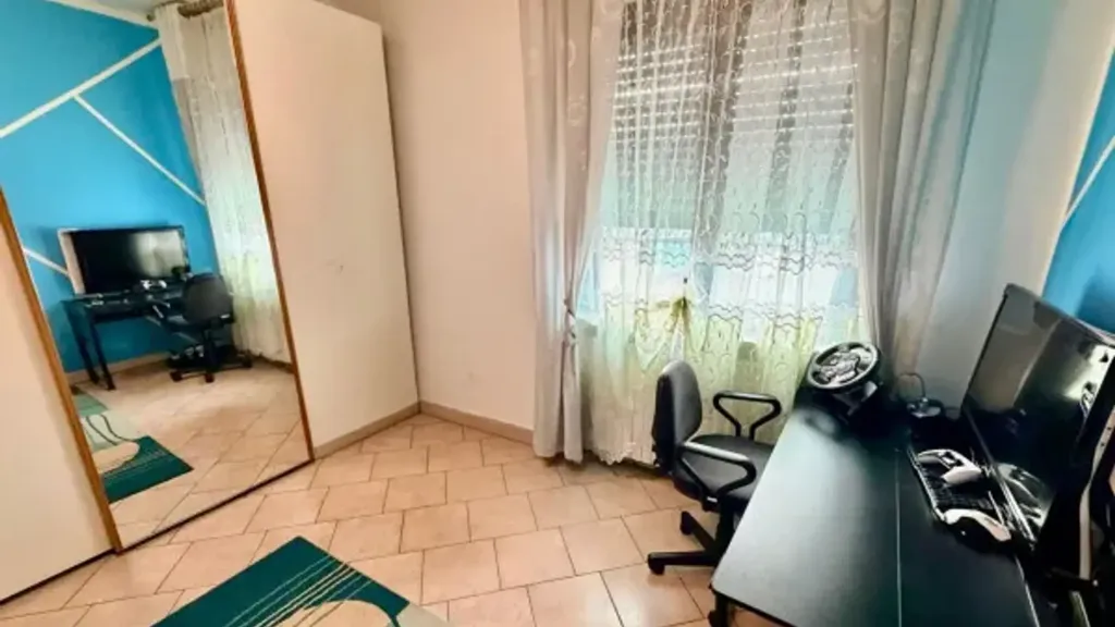Kabinet - Villa with Garden in Castel San Giovanni
