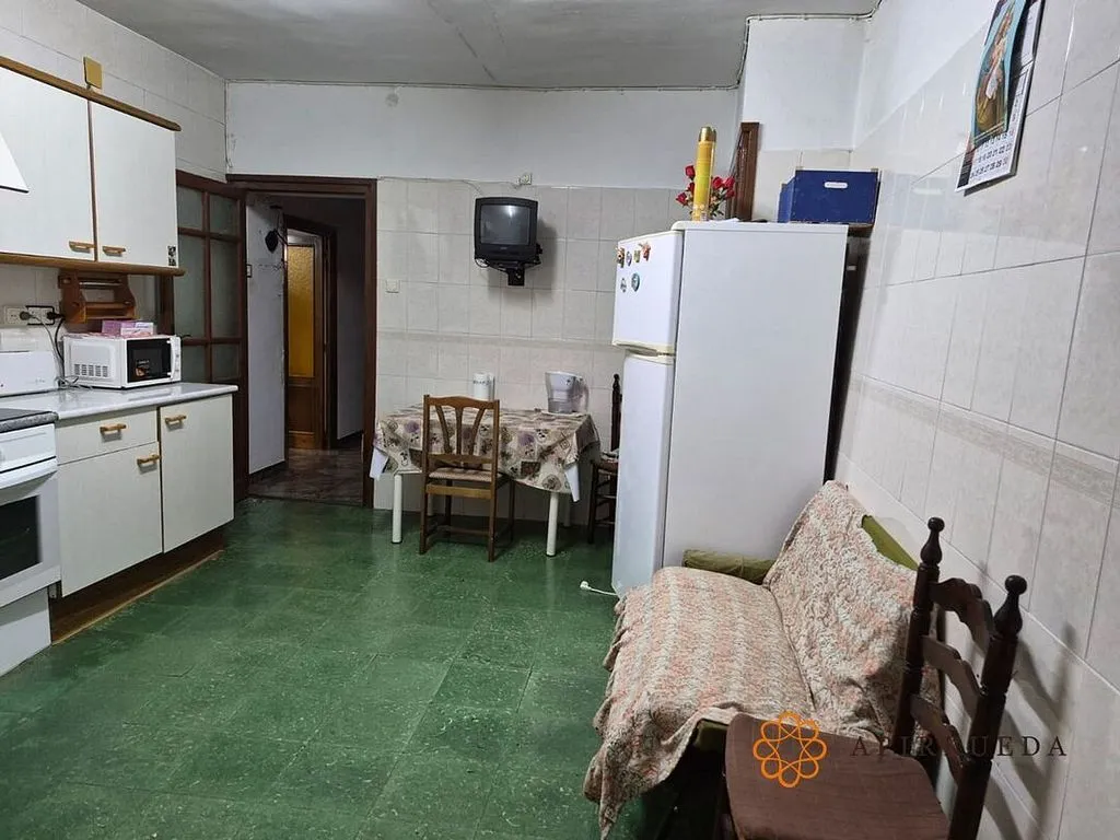 Cuisine - Traditional Chalet with Balcón in Alborge