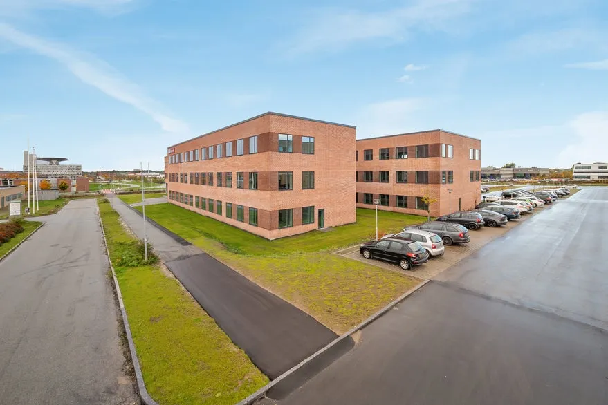 Välivaade - Modern Office with Garden Access in Tangen