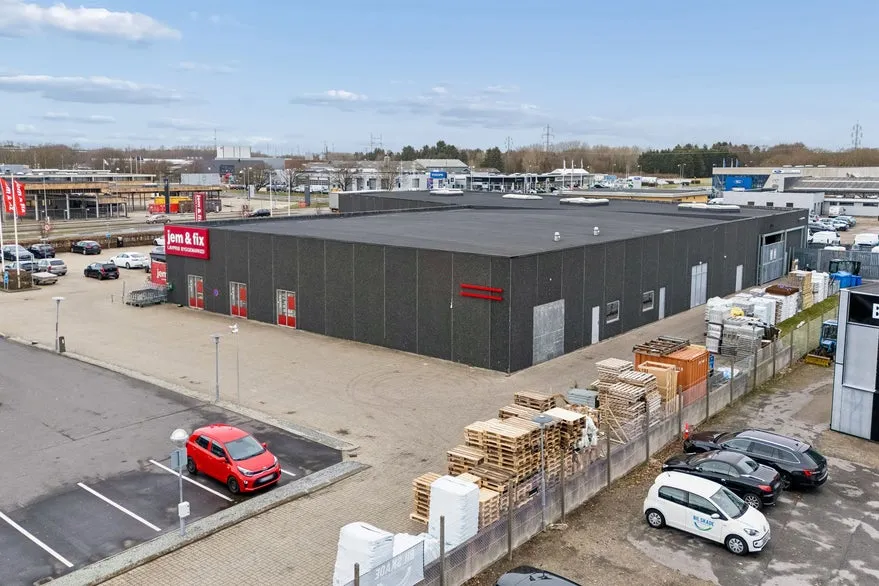 Extérieur - Retail Unit with High Visibility in Esbjerg Ø