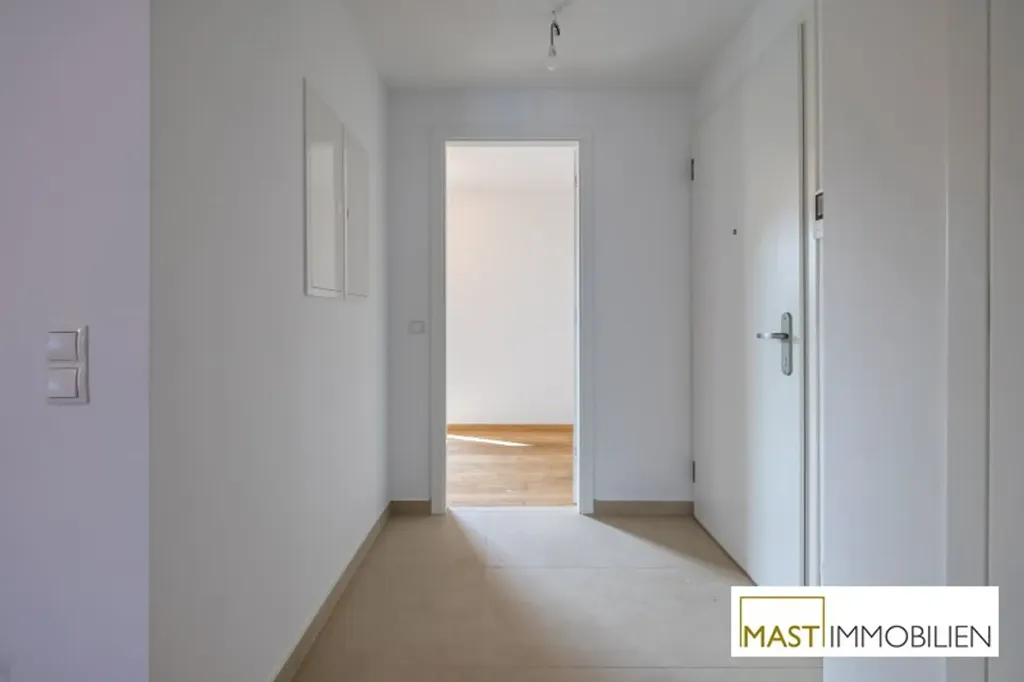 Hallway - Modern Apartment with Balcony in St. Andrä Wördern