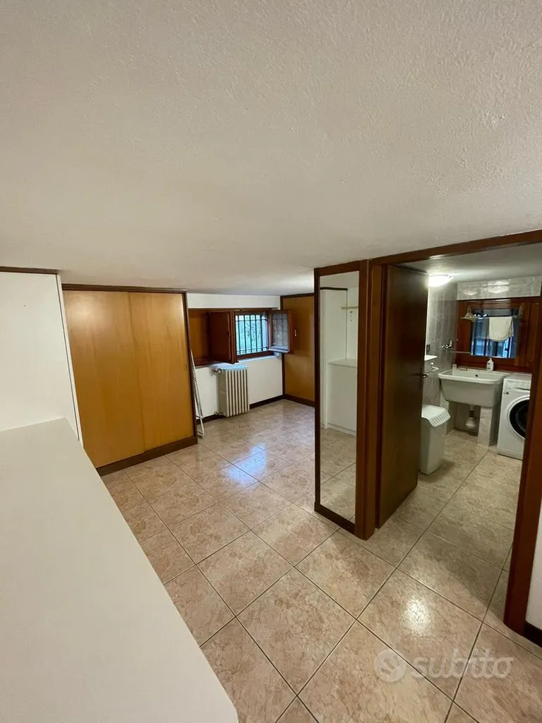 Buanderie - Single Room in Independent House, Rozzano