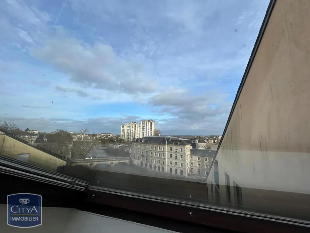 Rõdu - Studio Apartment with River View in Alençon