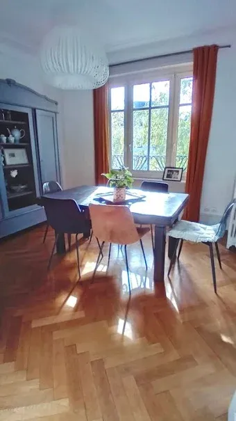 Sala da pranzo - Five-Bedroom Apartment in Colmar