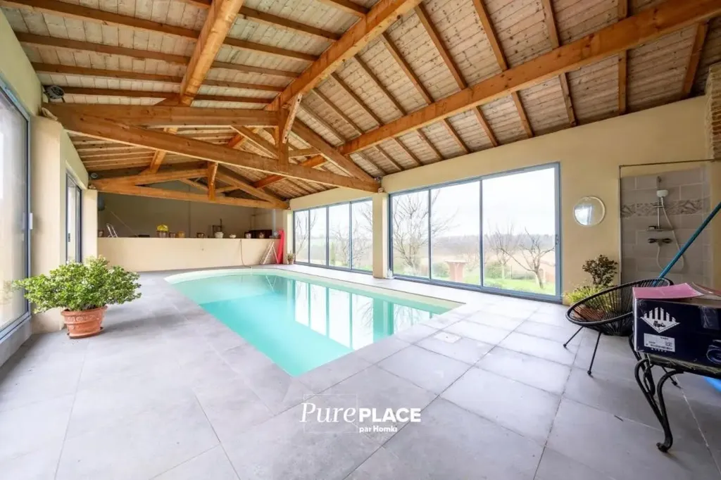 Pool - Renaissance Villa with Pool in Auterive